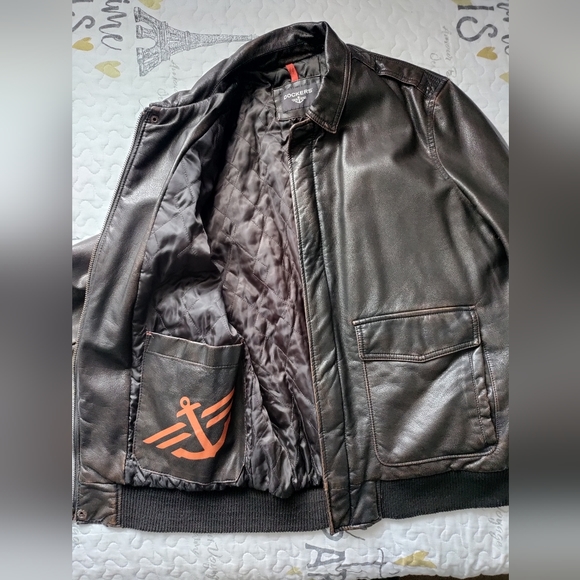 Jacket - Picture 3 of 3